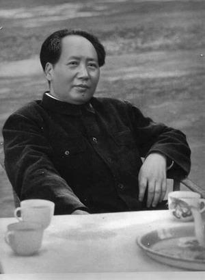 毛泽东住中南海要付房租费 每月125.02元(图)