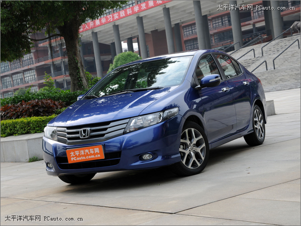 CITY锋范 1.8L 自动豪华型