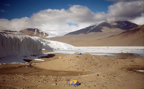 组图:地球上最像外星的九大地方